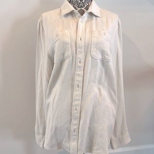 A long sleeve shirt.